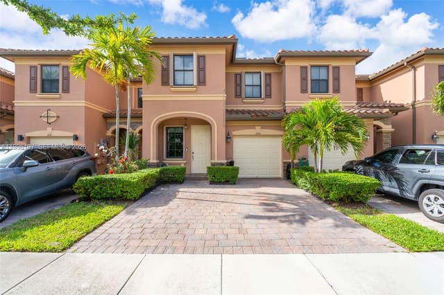 3446 W 90th Street, sold in Bellagio, Hialeah, FL