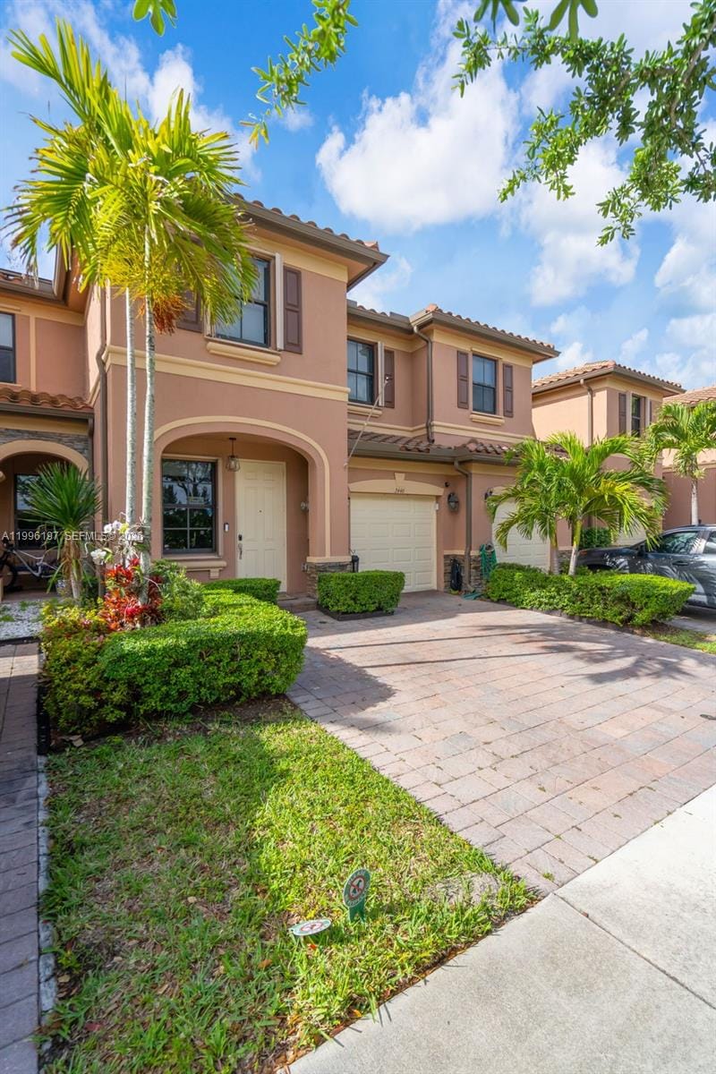 3446 W 90th Street, Hialeah, FL 33018 photo 2