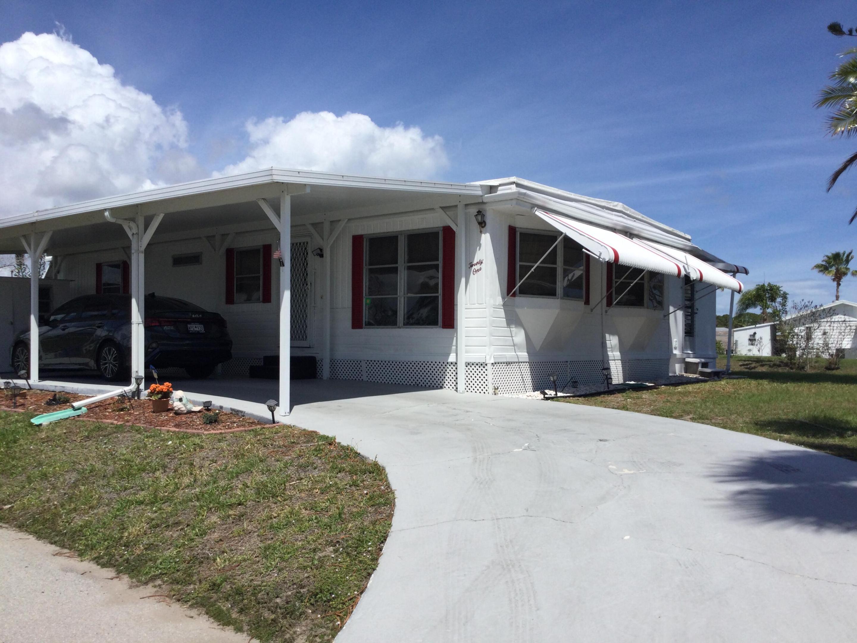 21 Oro Grande Way, Port St. Lucie, FL 34952, Port St Lucie