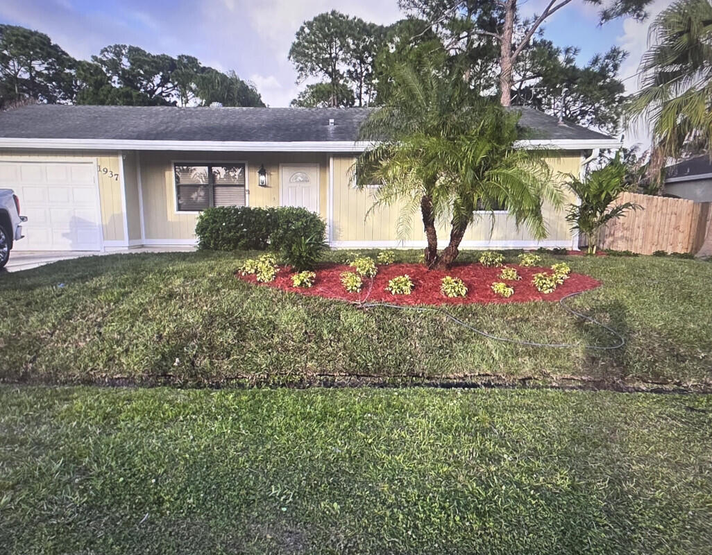 1937 SW Taurus Lane, Port St. Lucie, FL 34984, Port St Lucie