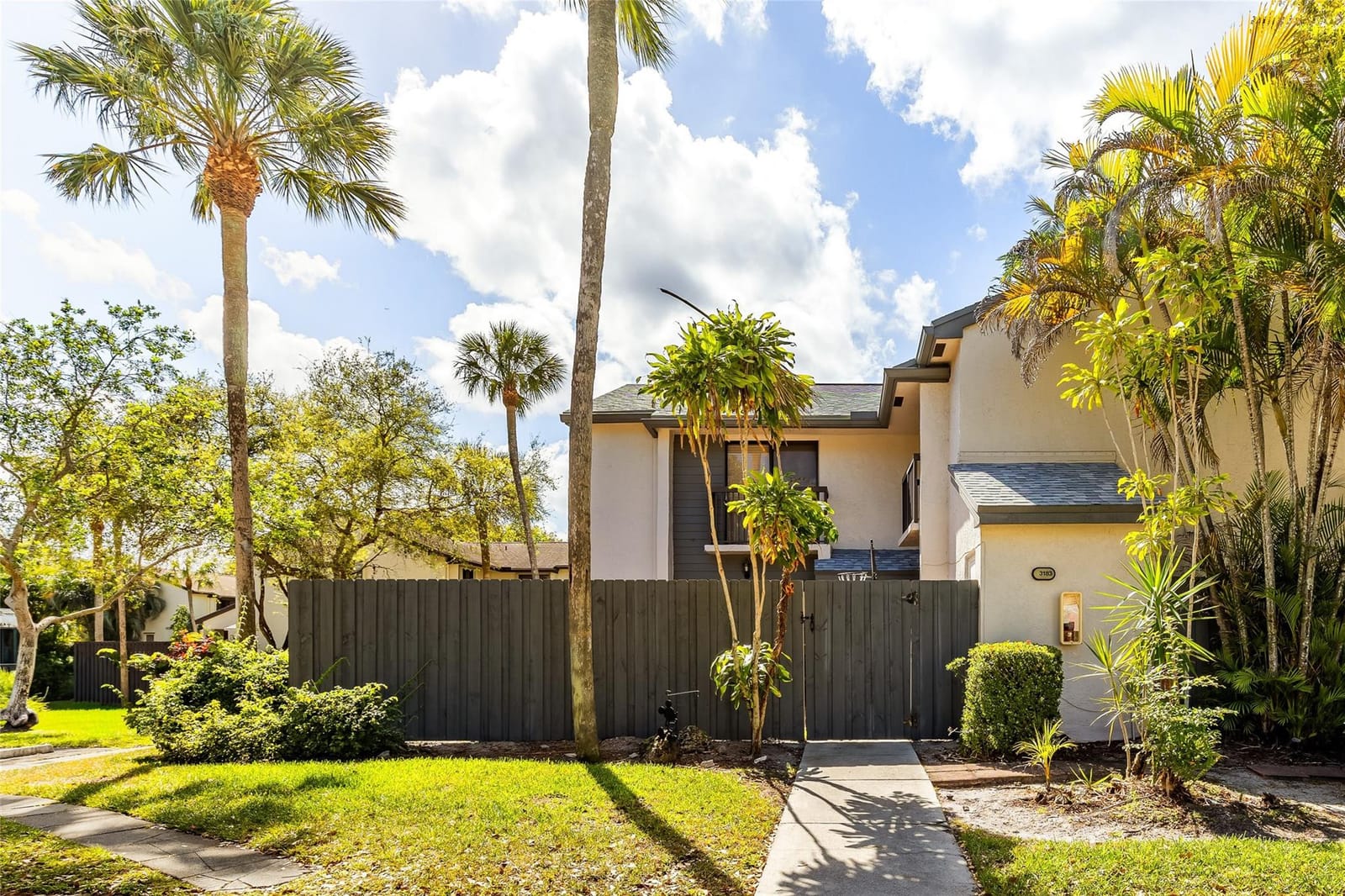 3183 Cocoplum Circle 3375 — photo 1
