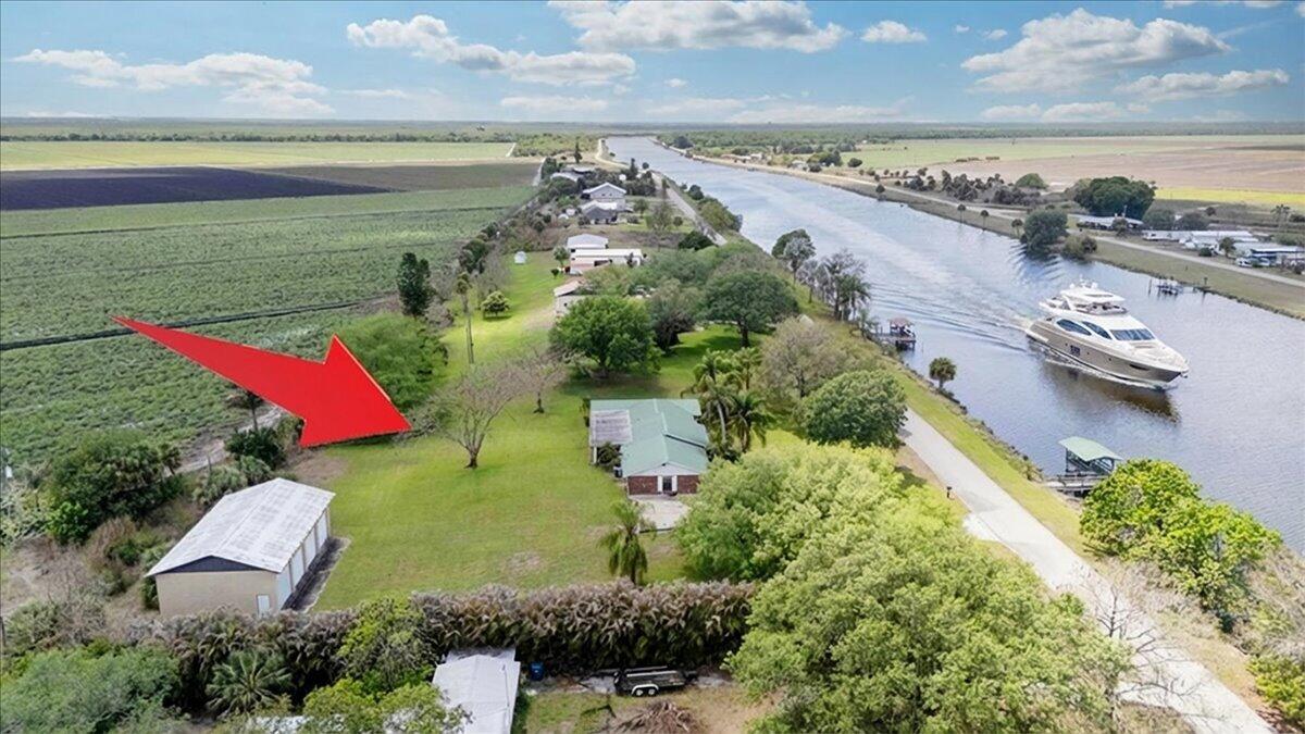 2531 River Road, Moore Haven, FL 33471 photo 2