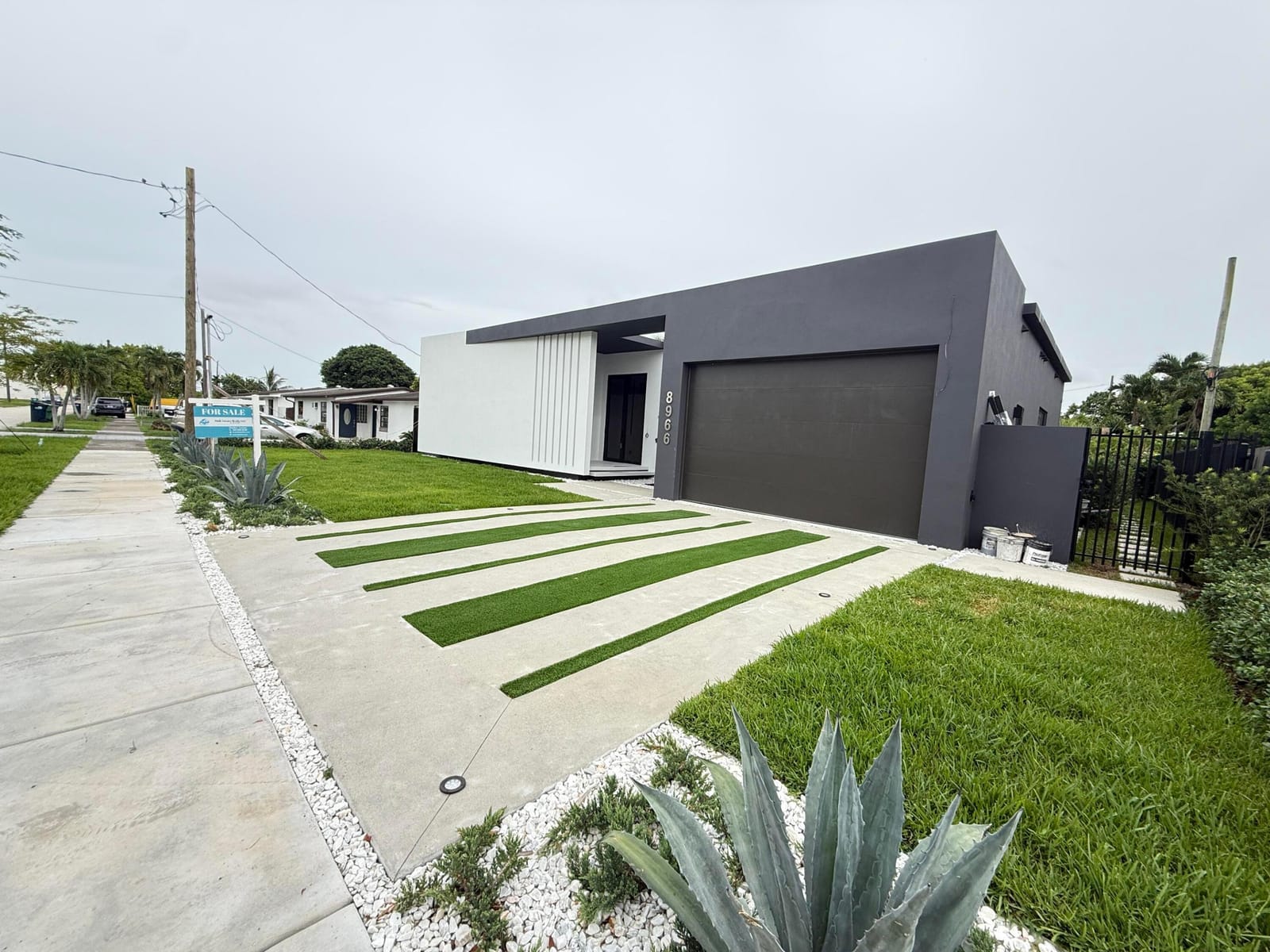 8966 SW 40th Terrace, Miami, FL 33165 photo 2