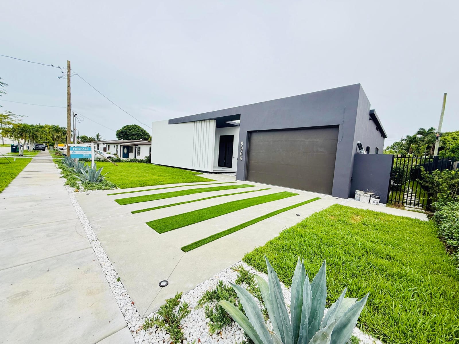 8966 SW 40th Terrace, Miami, FL 33165 photo 4