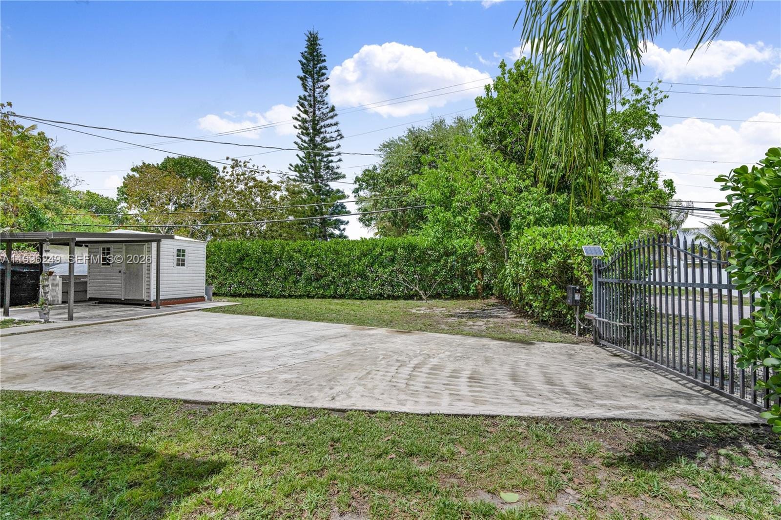 180 Seaman Avenue, Opa-Locka, FL 33054 photo 23