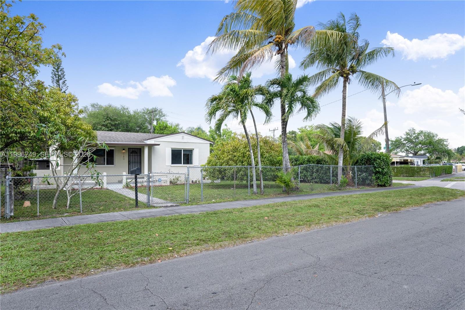 180 Seaman Avenue, Opa-Locka, FL 33054 photo 5