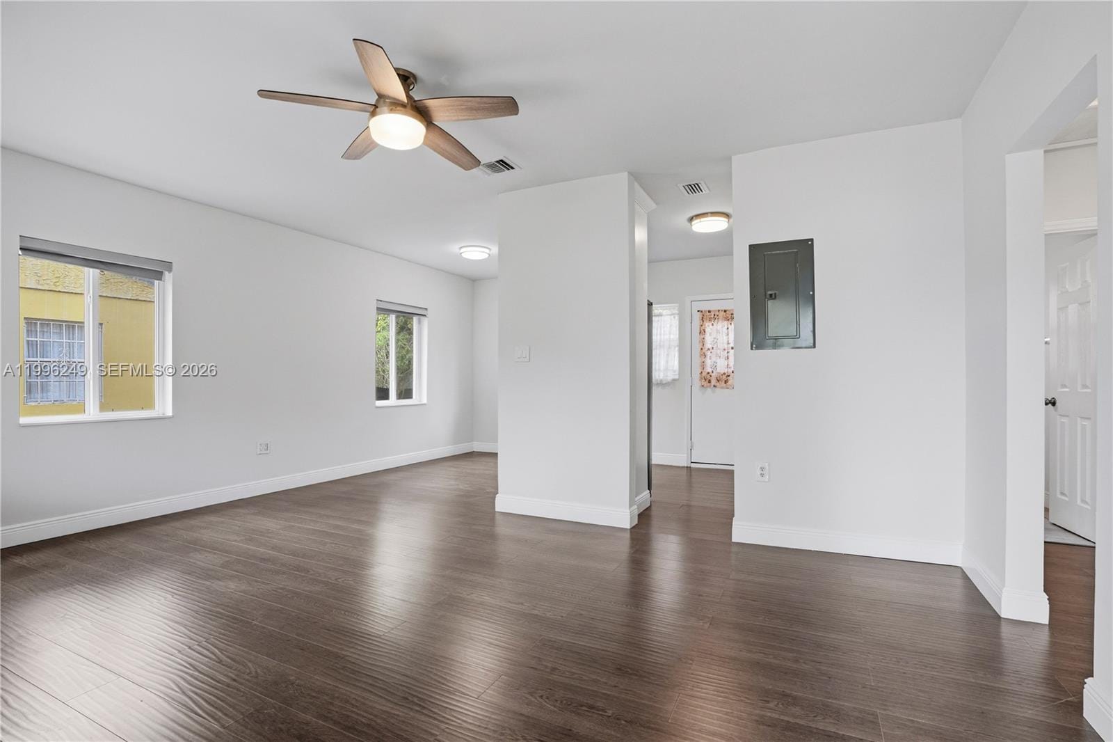 180 Seaman Avenue, Opa-Locka, FL 33054 photo 8