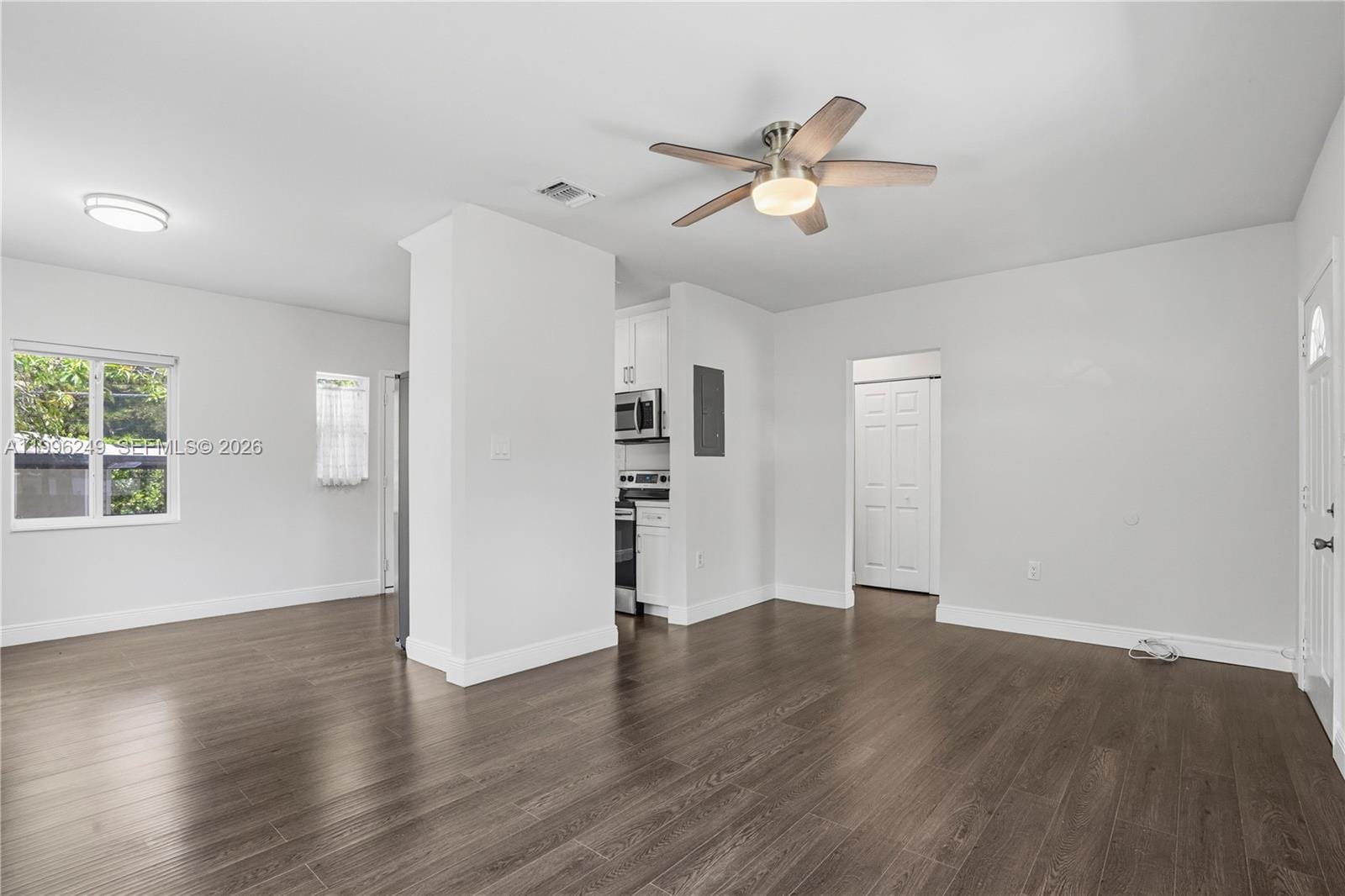 180 Seaman Avenue, Opa-Locka, FL 33054 photo 10