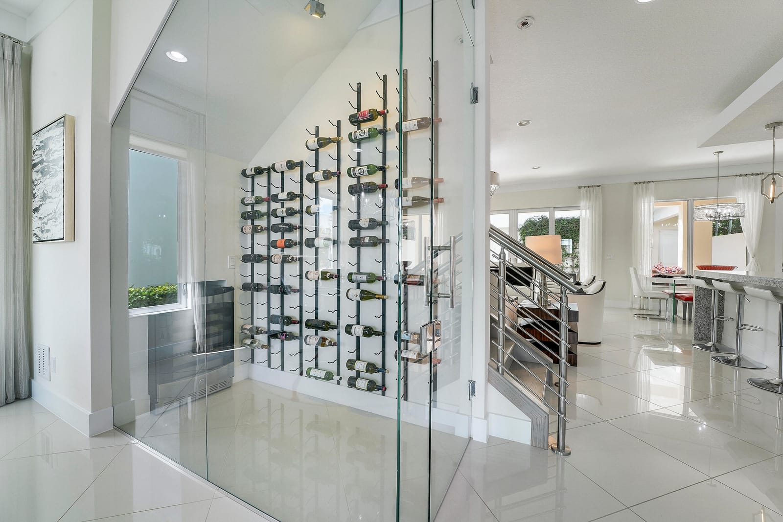 1022 Faulkner Terrace — photo 3