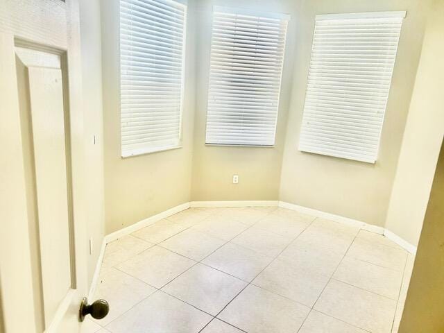 7584 Thornlee Drive — photo 4