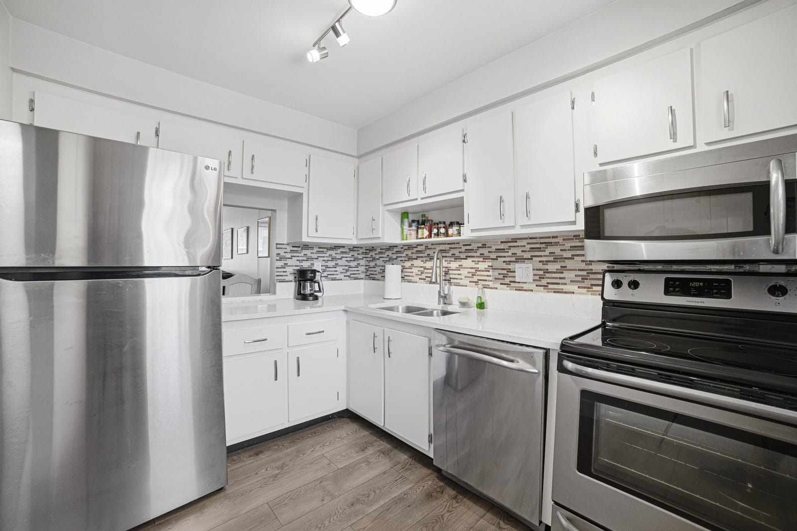 367 S Federal Highway C323, Deerfield Beach, FL 33441 photo 11