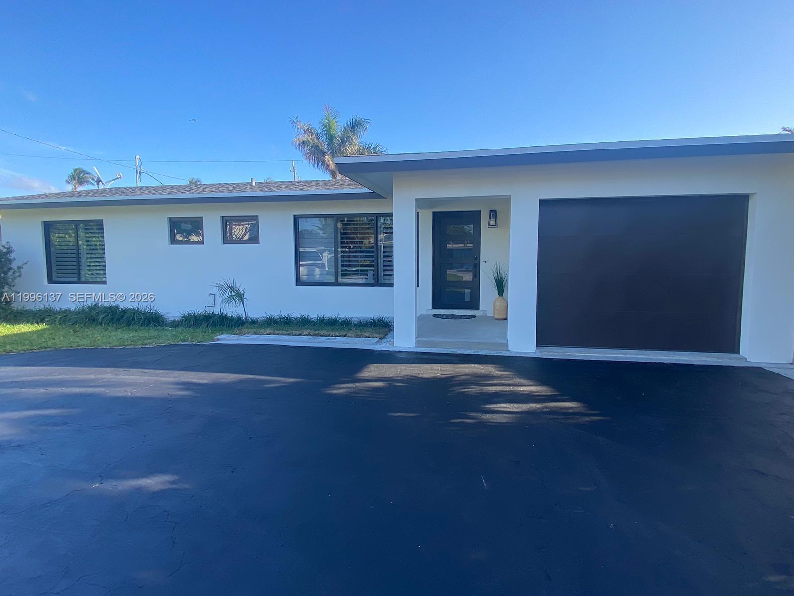 234 Avalon Avenue, Lauderdale-By-The-Sea, FL 33308, Lauderdale By The Sea