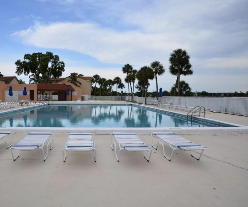 20850 San Simeon Way 408-5, Miami, FL 33179 photo 8