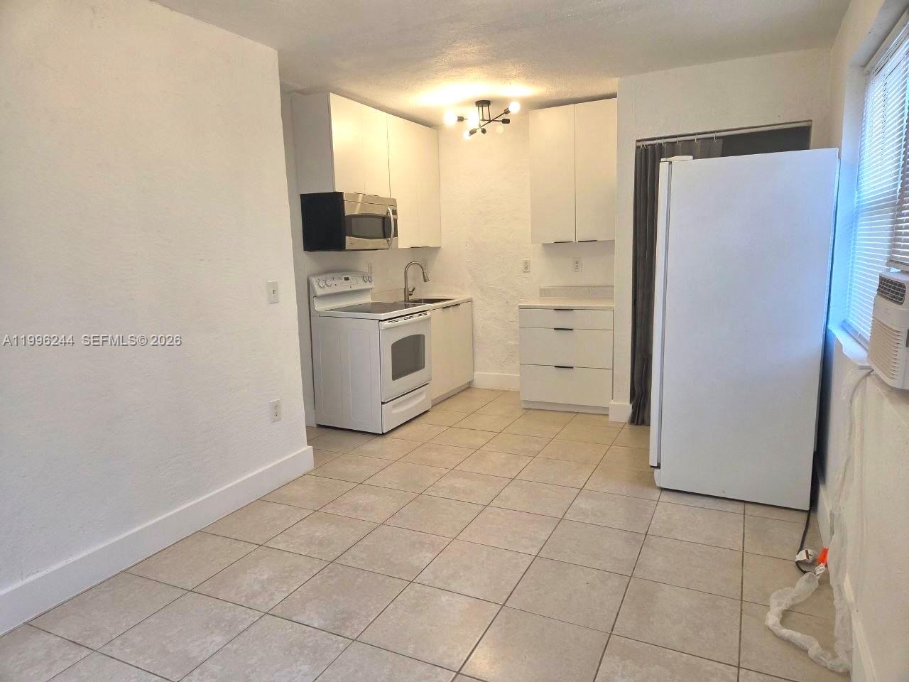 34 SW 6th Avenue 4, FL 33004, Dania Beach