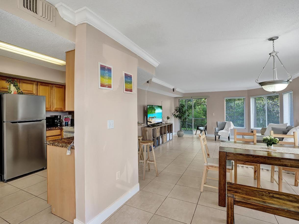815 W Boynton Beach Boulevard 9-108, Boynton Beach, FL 33426 photo 13