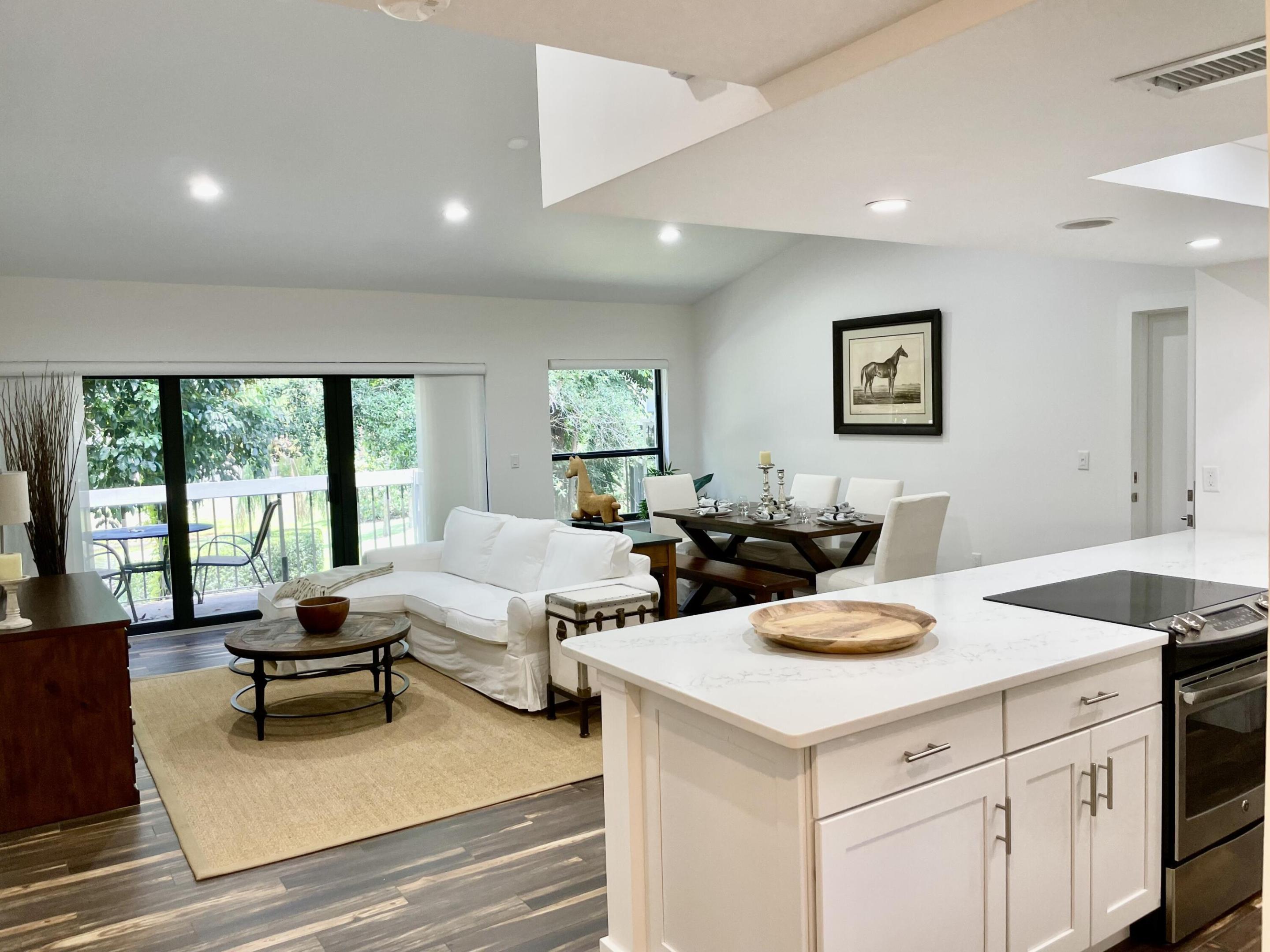 11863 Wimbledon Circle 546, Wellington, FL 33414, Wellington