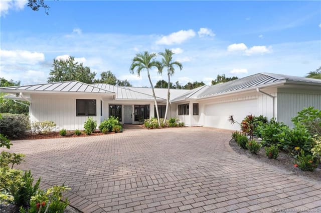 6221 SW Thistle Terrace, Pipers Landing, Palm City, FL