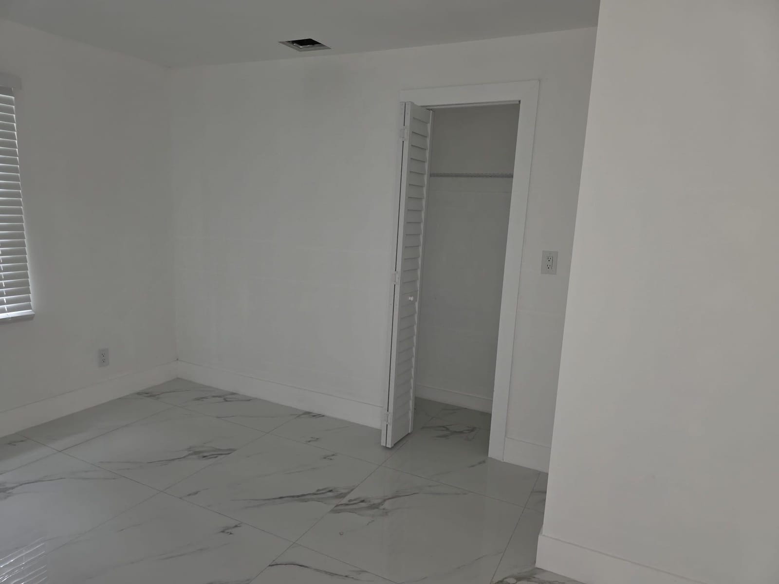554 NW 102nd Street, Miami, FL 33150 photo 6