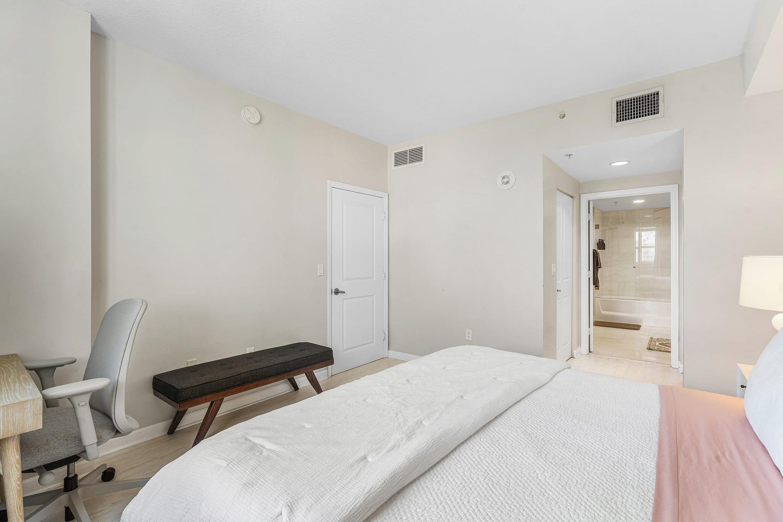 480 Hibiscus Street 607, West Palm Beach, FL 33401 photo 11