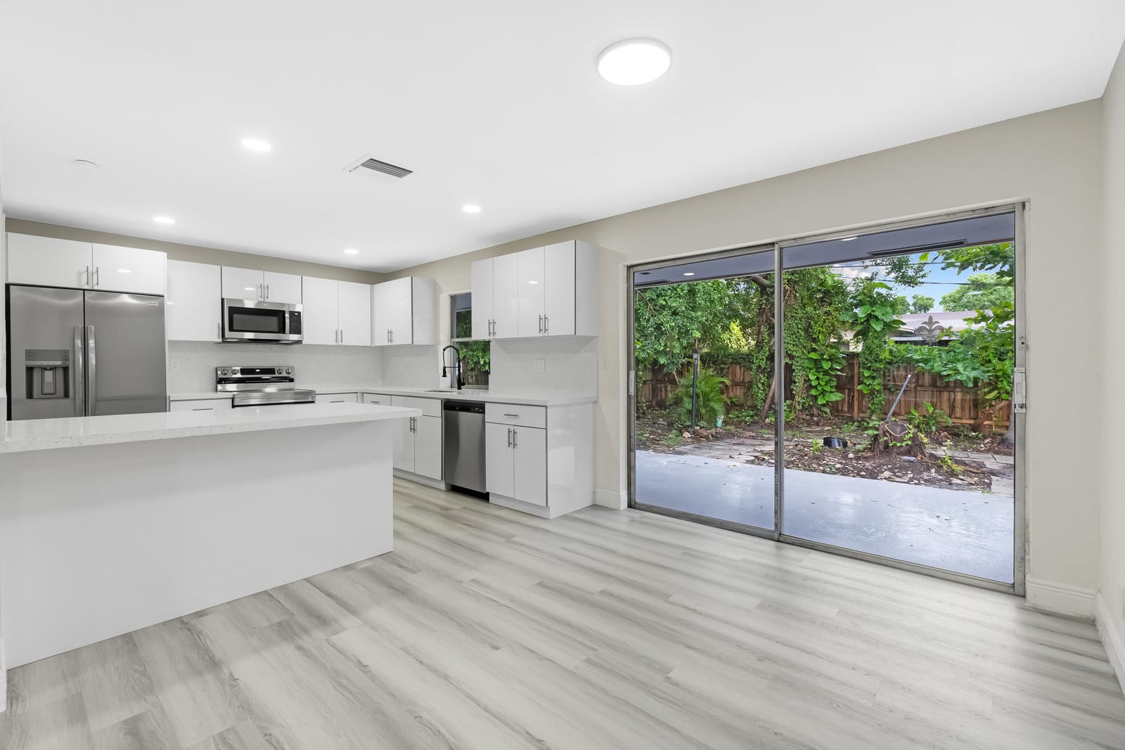 1164 NW 45th Terrace, Lauderhill, FL 33313 photo 11