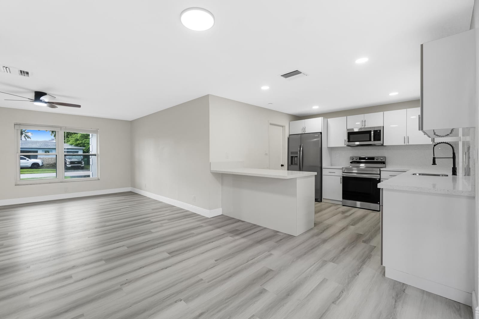 1164 NW 45th Terrace, Lauderhill, FL 33313 photo 12