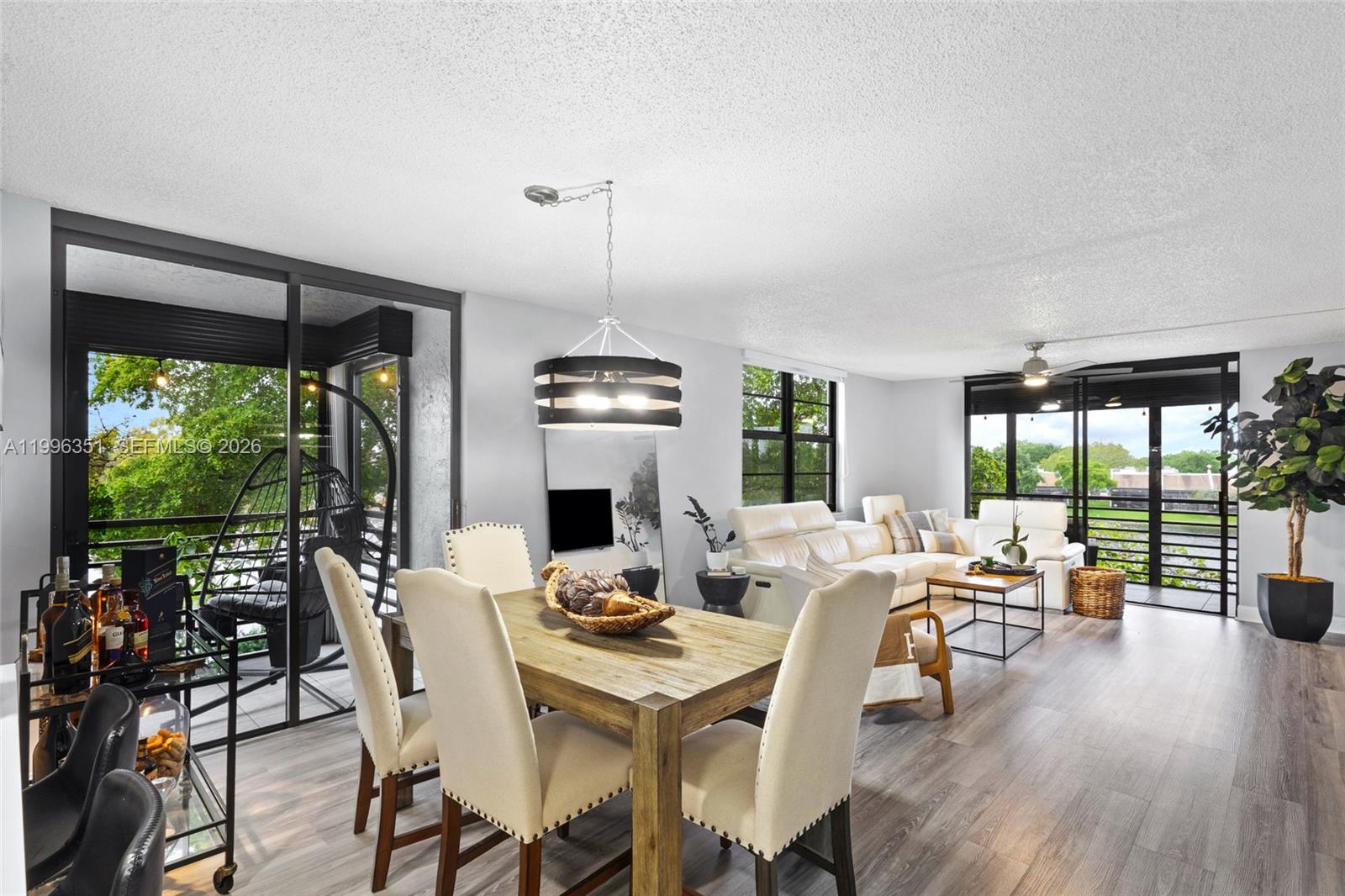 1101 Colony Point Circle 301, Pembroke Pines, FL 33026, Pembroke Pines