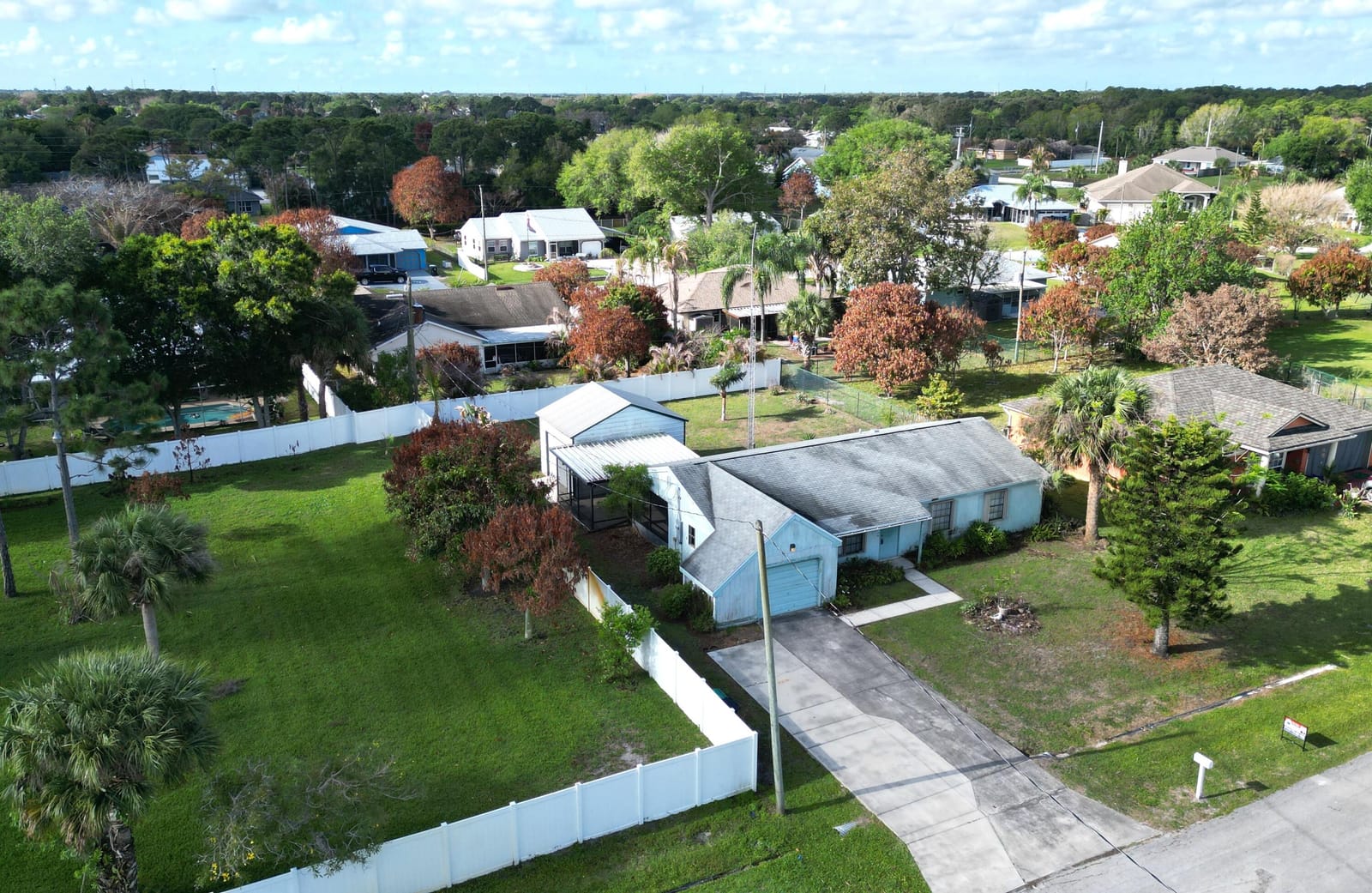 2262 SE Tile Terrace, Port St. Lucie, FL 34952