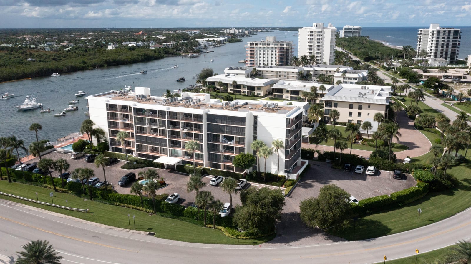 225 S Beach Road Unit 205, Jupiter, FL 33469 photo 12