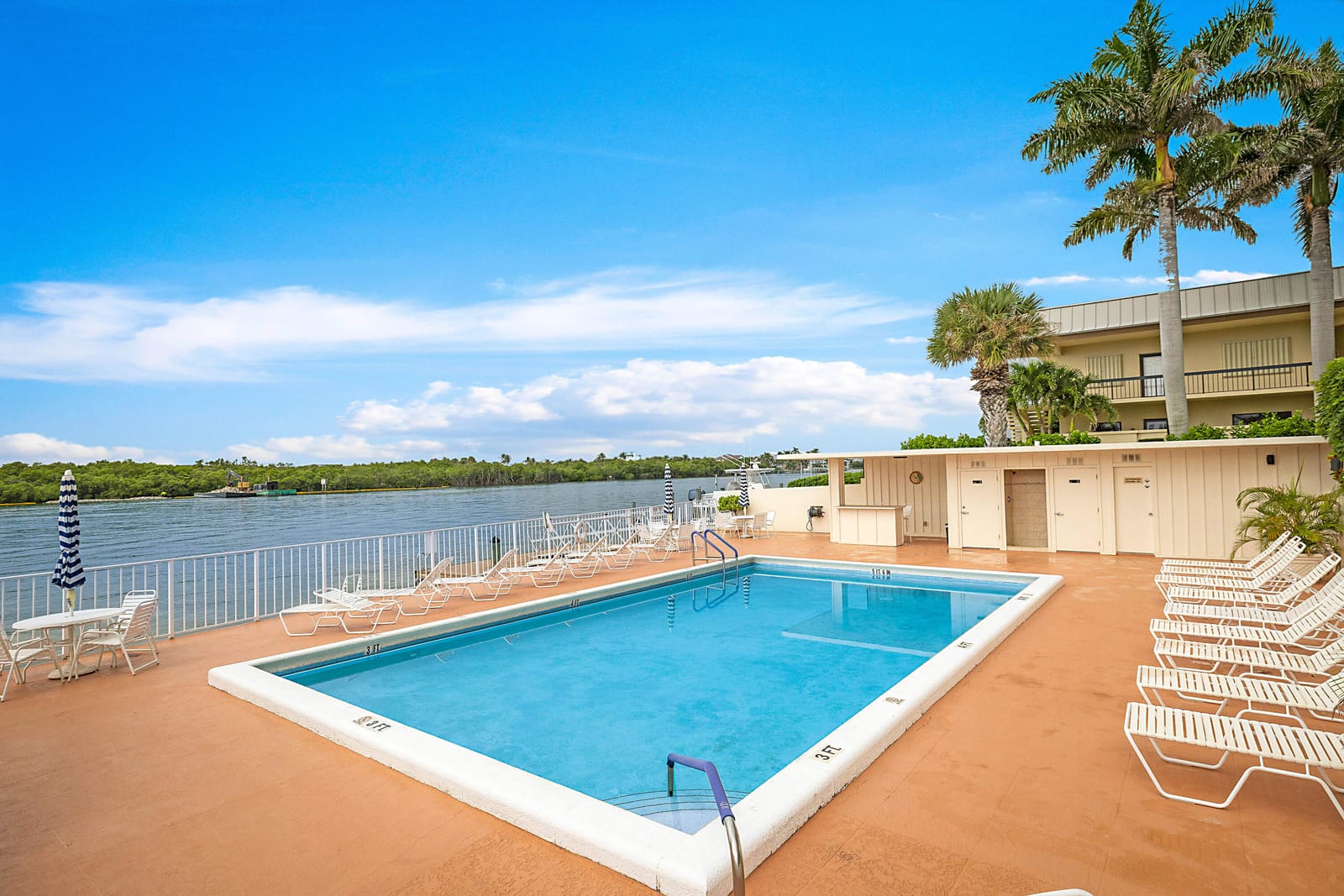 225 S Beach Road Unit 205, Jupiter, FL 33469 photo 6