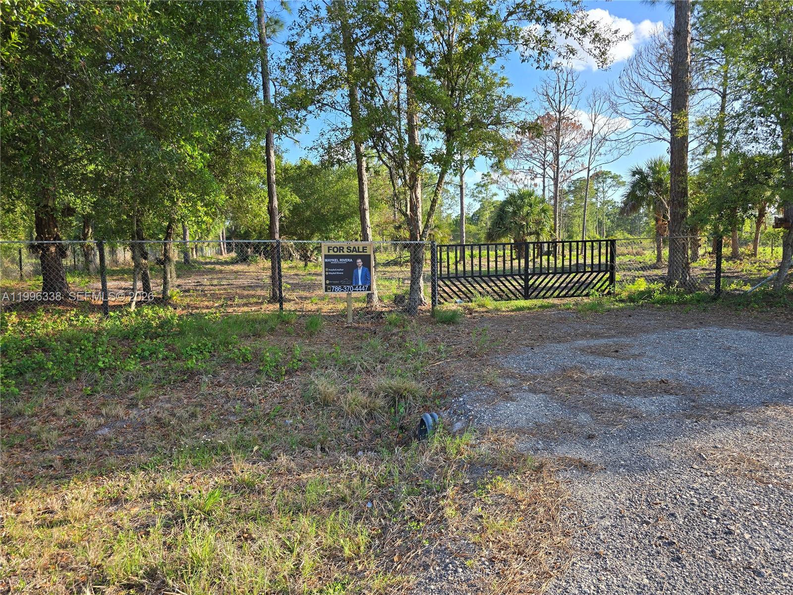 466 Hunting Club Avenue, Clewiston, FL 33440, Clewiston