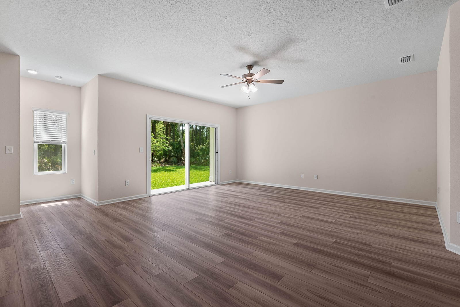 46 Poplar Drive, Palm Coast, FL 32164 photo 6