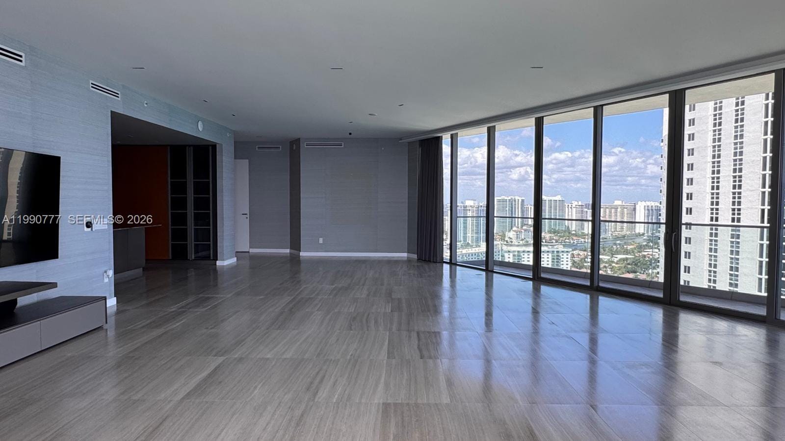 18975 Collins Avenue 2500 — photo 11