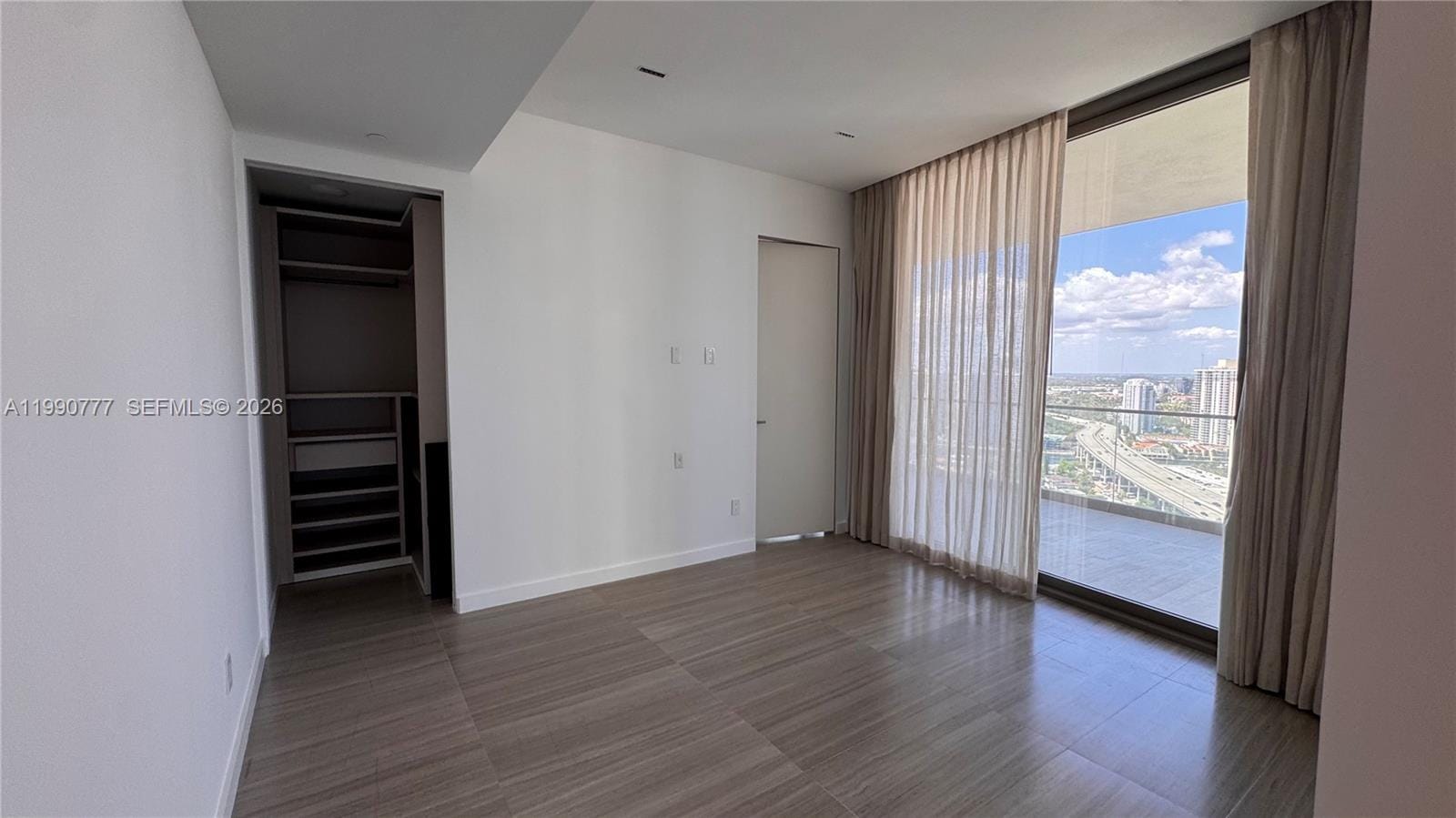 18975 Collins Avenue 2500, Sunny Isles Beach, FL 33160 photo 26
