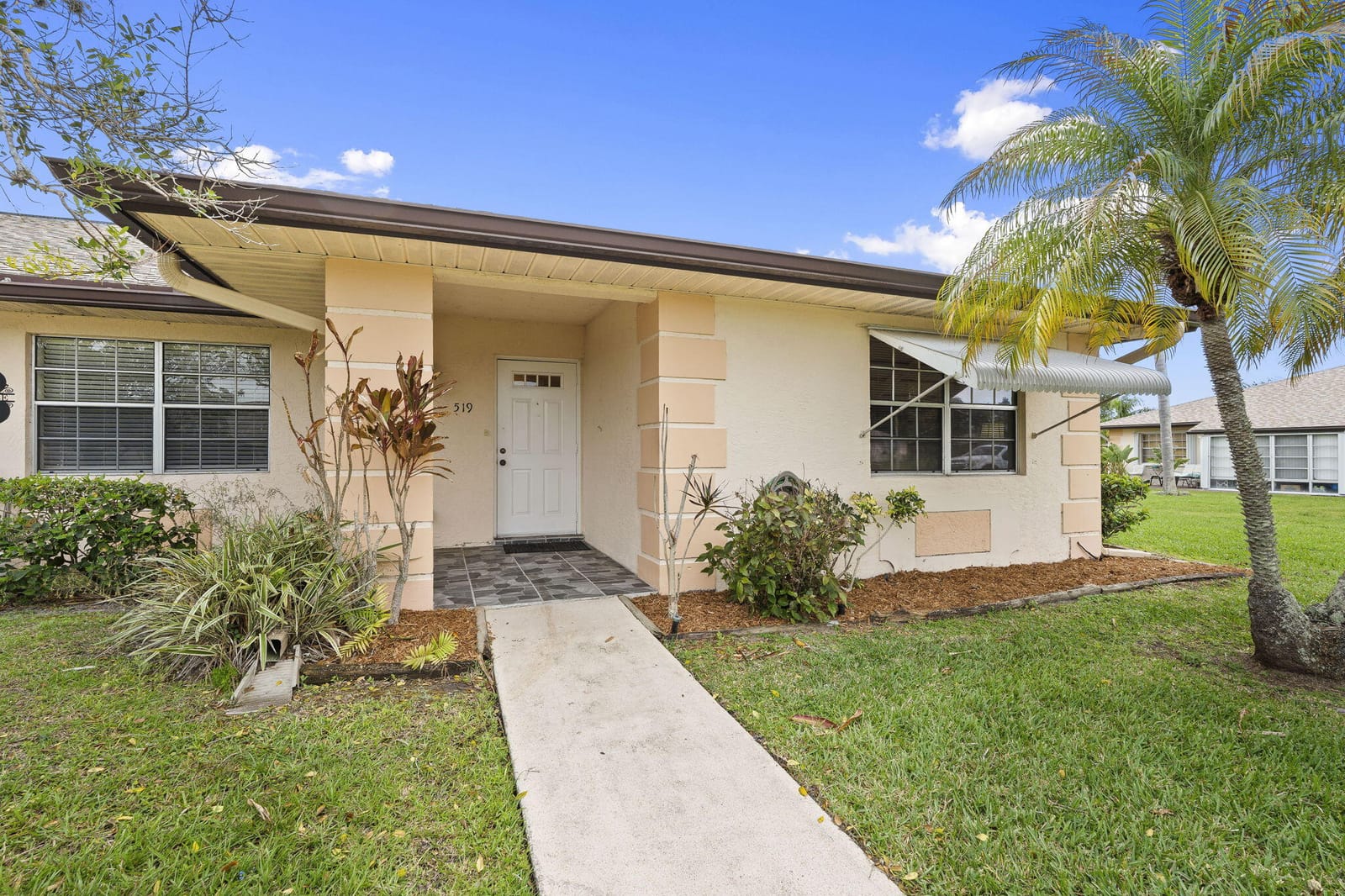 519 Ponderosa Drive 43, Fort Pierce, FL 34982 photo 2