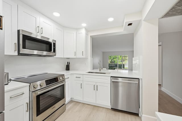 2709 Nassau Bend H1, sold in Nassau Village Wynmoor Condo, Coconut Creek, FL