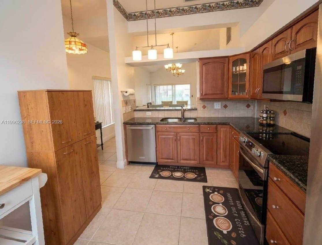 1016 Via Jardin 1016 1016, Riviera Beach, FL 33418, Riviera Beach