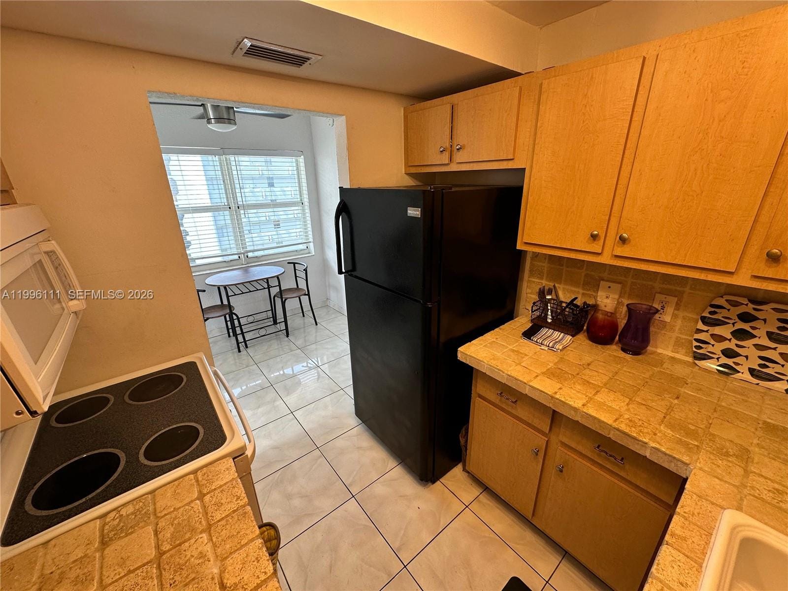 3660 NE 166th Street 816, North Miami Beach, FL 33160 photo 16