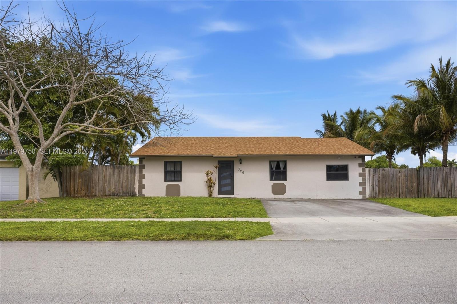 720 SW 81 Terrace, North Lauderdale, FL 33068, North Lauderdale
