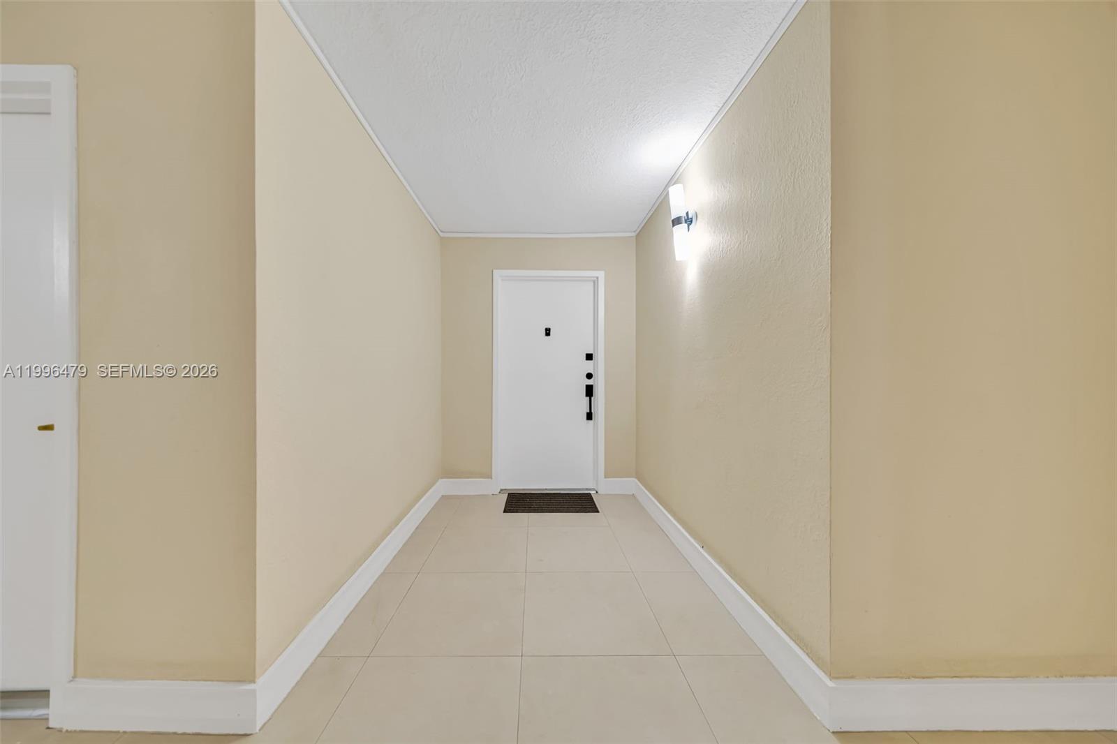 9360 Fontainebleau Boulevard 208, Miami, FL 33172, Miami
