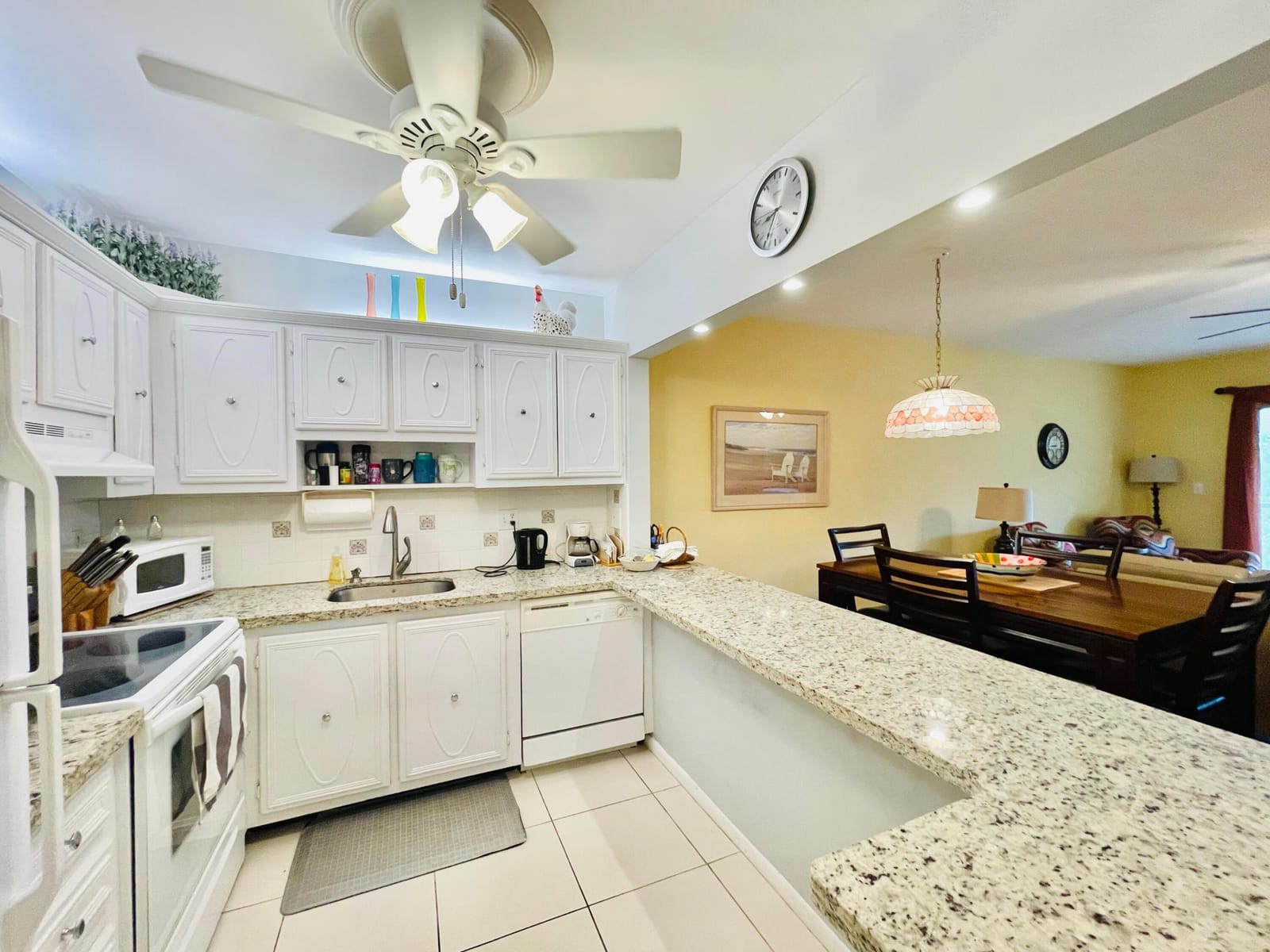 257 S Cypress Road 442 — photo 5