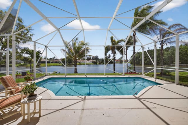 115 Waterway Road, sold in Crestwood Unit 1 Pl 4, Royal Palm Beach, FL