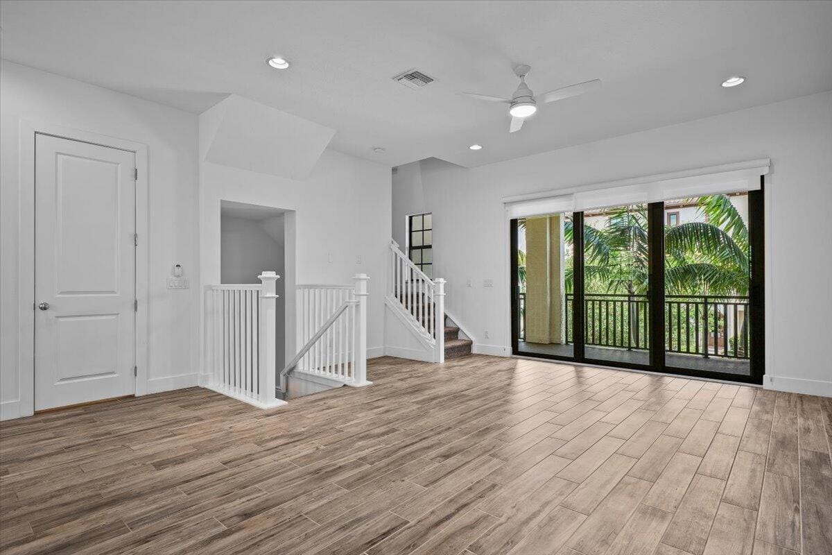 5316 Sagan Lane, Palm Beach Gardens, FL 33418 photo 9