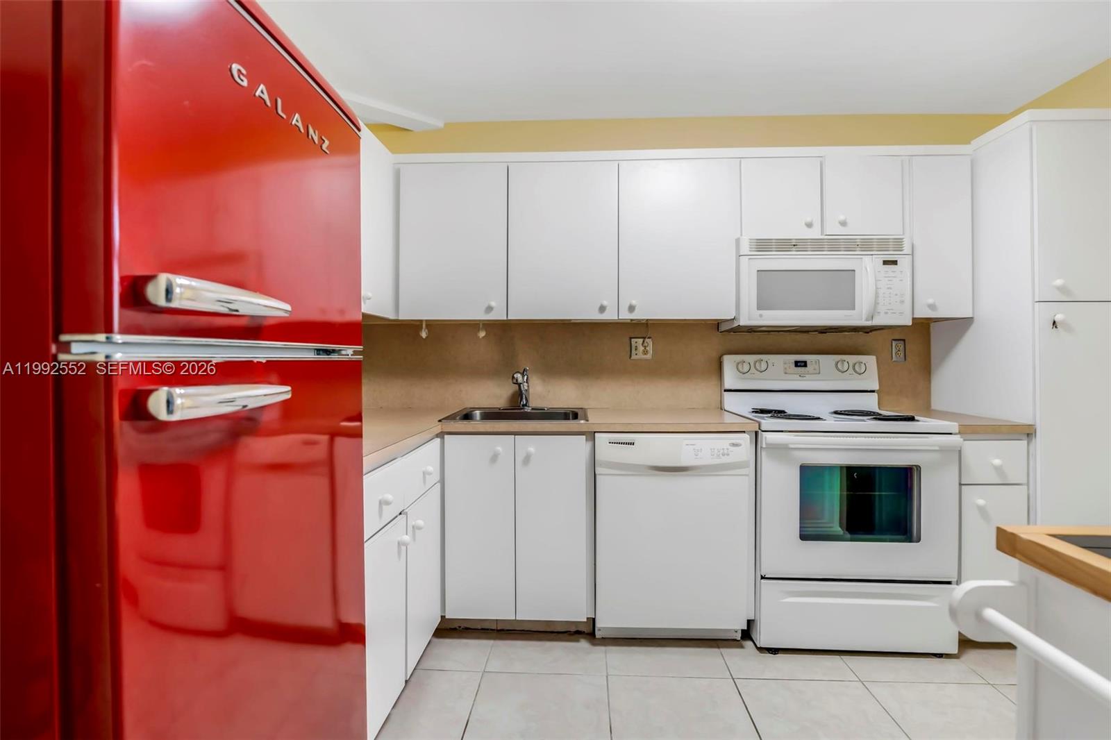 3671 Environ Boulevard 368 — photo 2