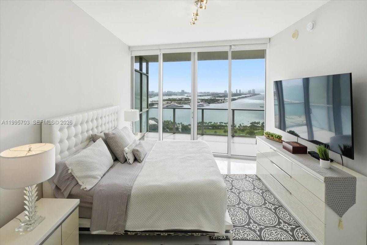 1100 Biscayne Boulevard 2902, Miami, FL 33132 photo 13
