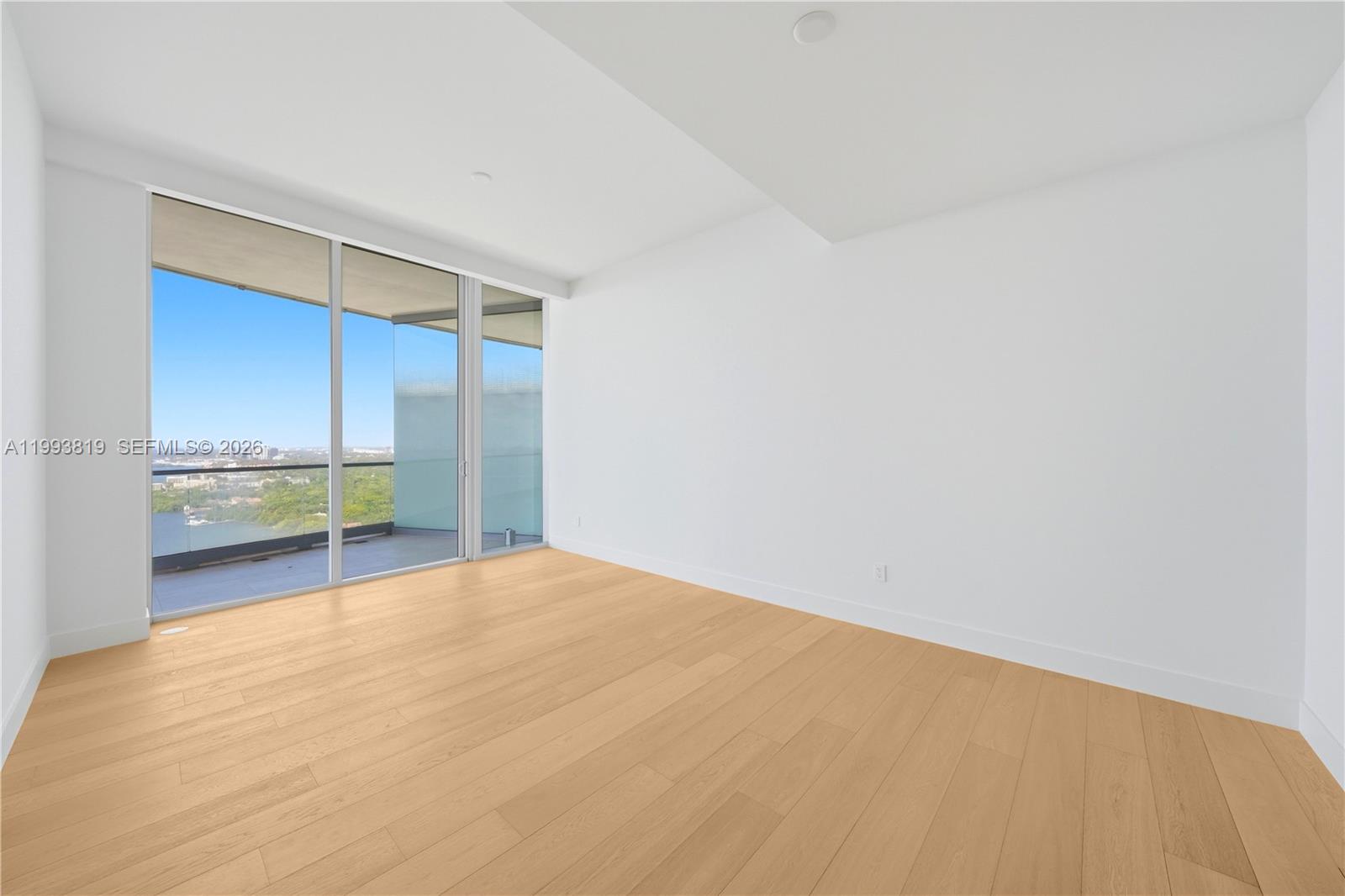 175 SE 25th Road 3102, Miami, FL 33129 photo 29