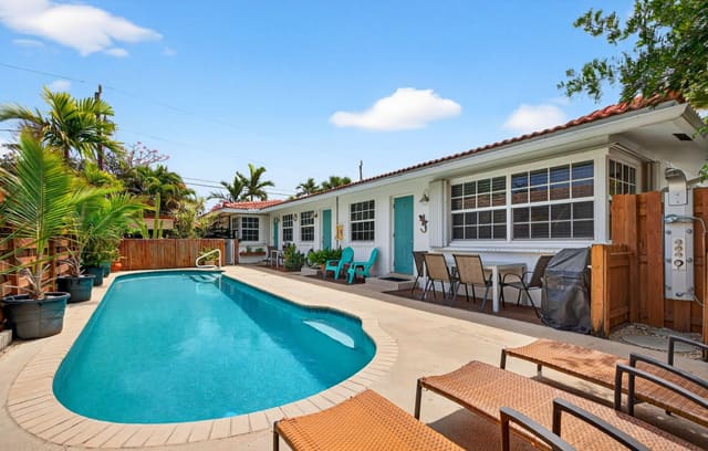 4532 Poinciana Street, Lauderdale-By-The-Sea, FL 33308