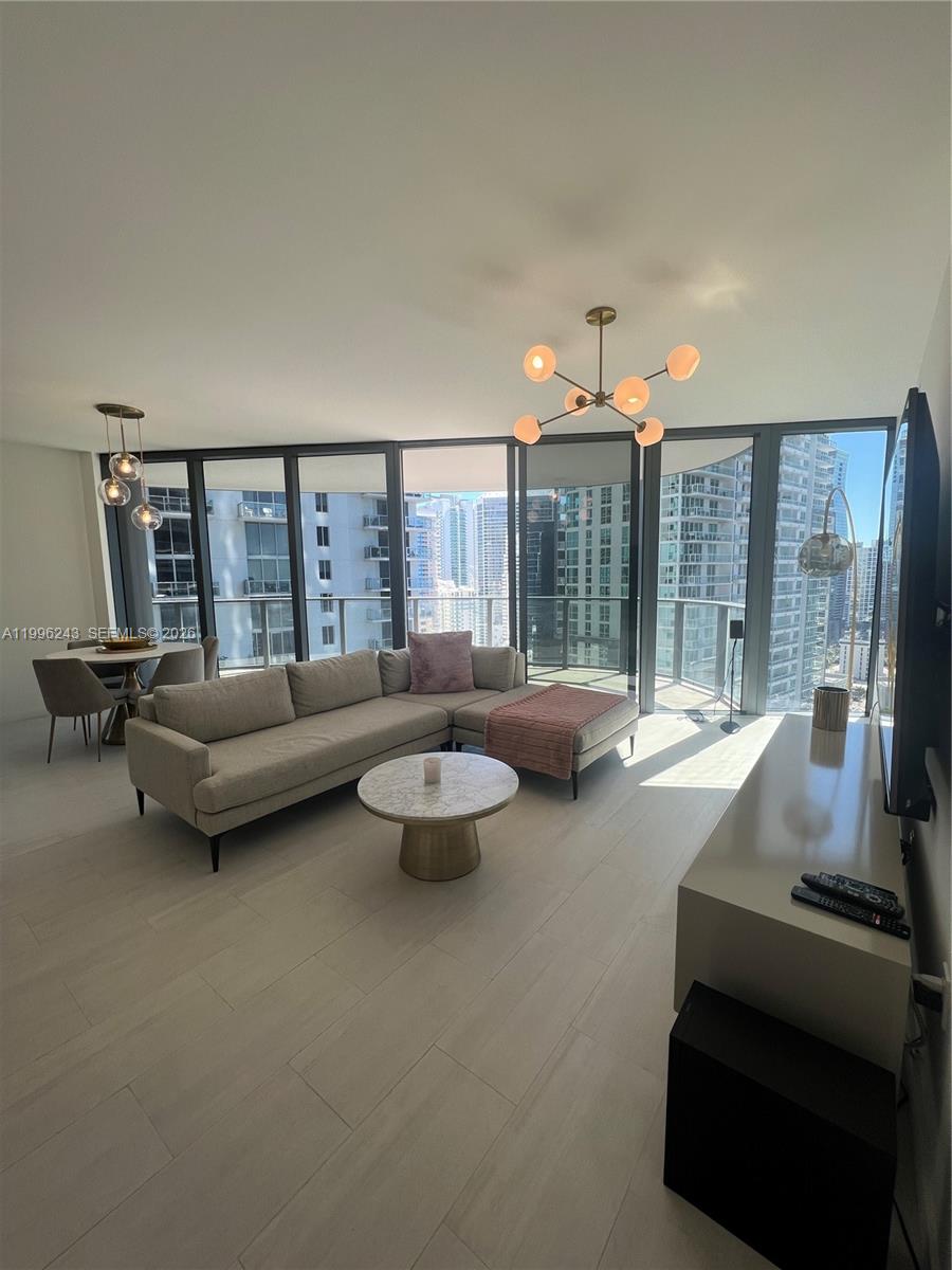 1000 Brickell Plaza 2701, Miami, FL 33131, Miami
