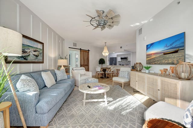 875 NW Flagler Avenue 404, Stuart, FL 34994