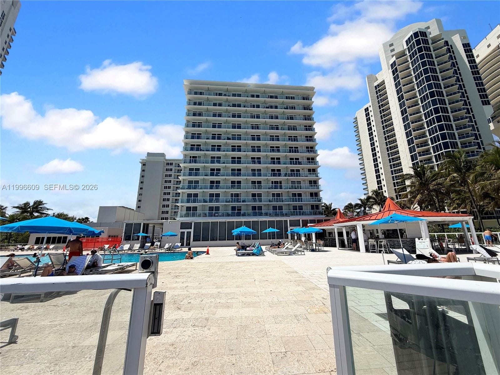 19201 Collins Avenue 623 — photo 2