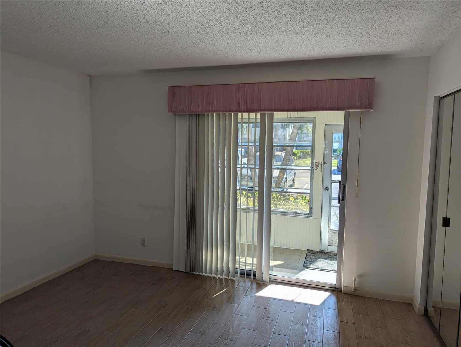 190 Oakridge M, Deerfield Beach, FL 33442 photo 13